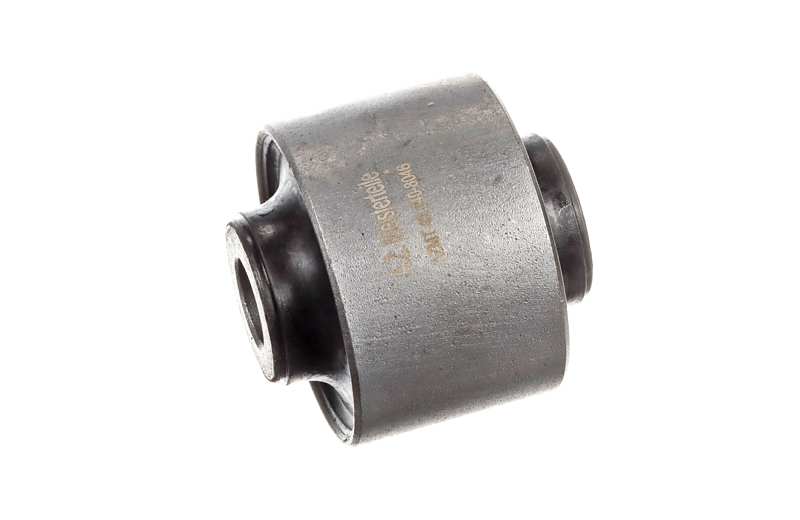 Suspension bushing